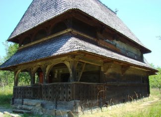 Biserica de lemn - Barsana Maramures